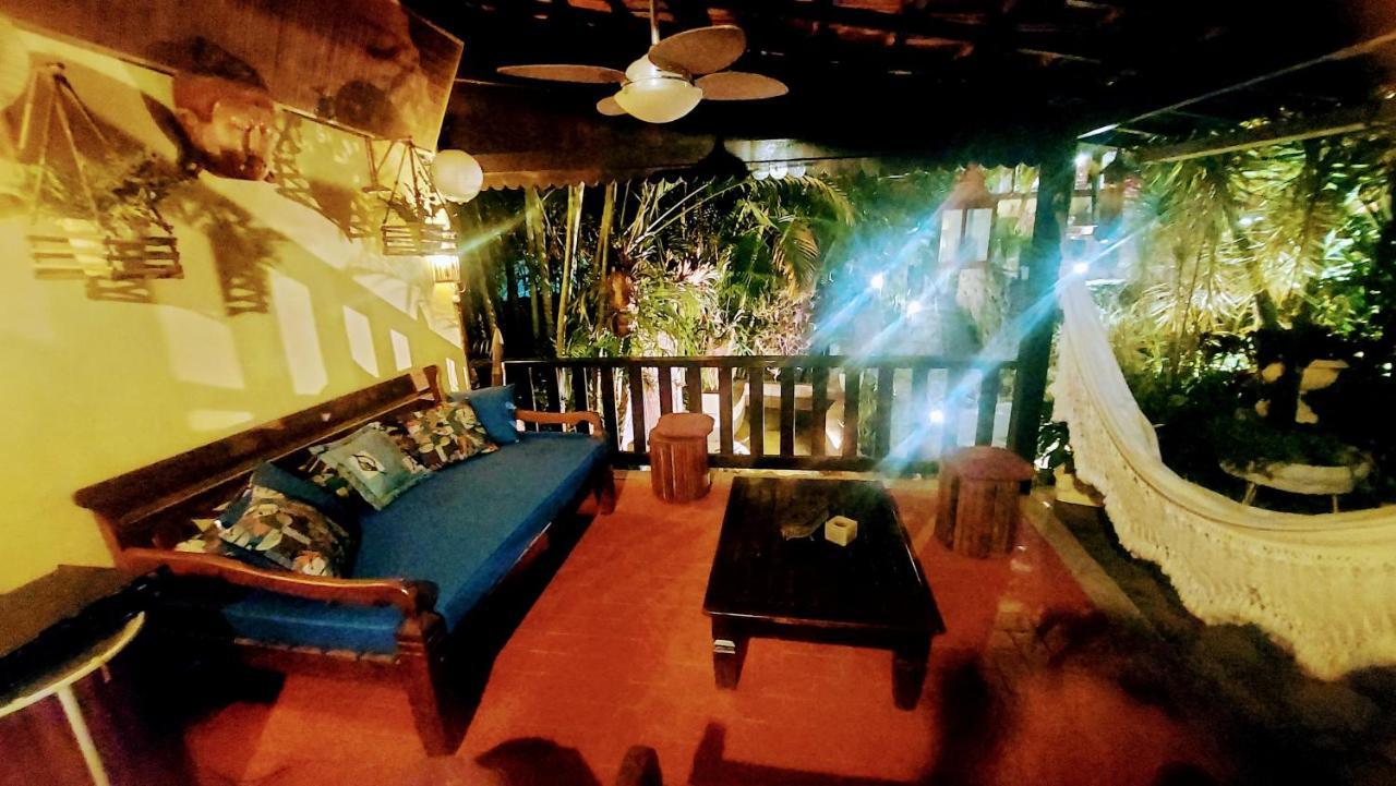 3 Palmeiras Guest Lounge 米格尔-佩雷拉 外观 照片